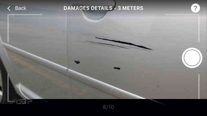 Live camera view for a close-up damage photo, labeled 'Damages Details - 3 Meters'